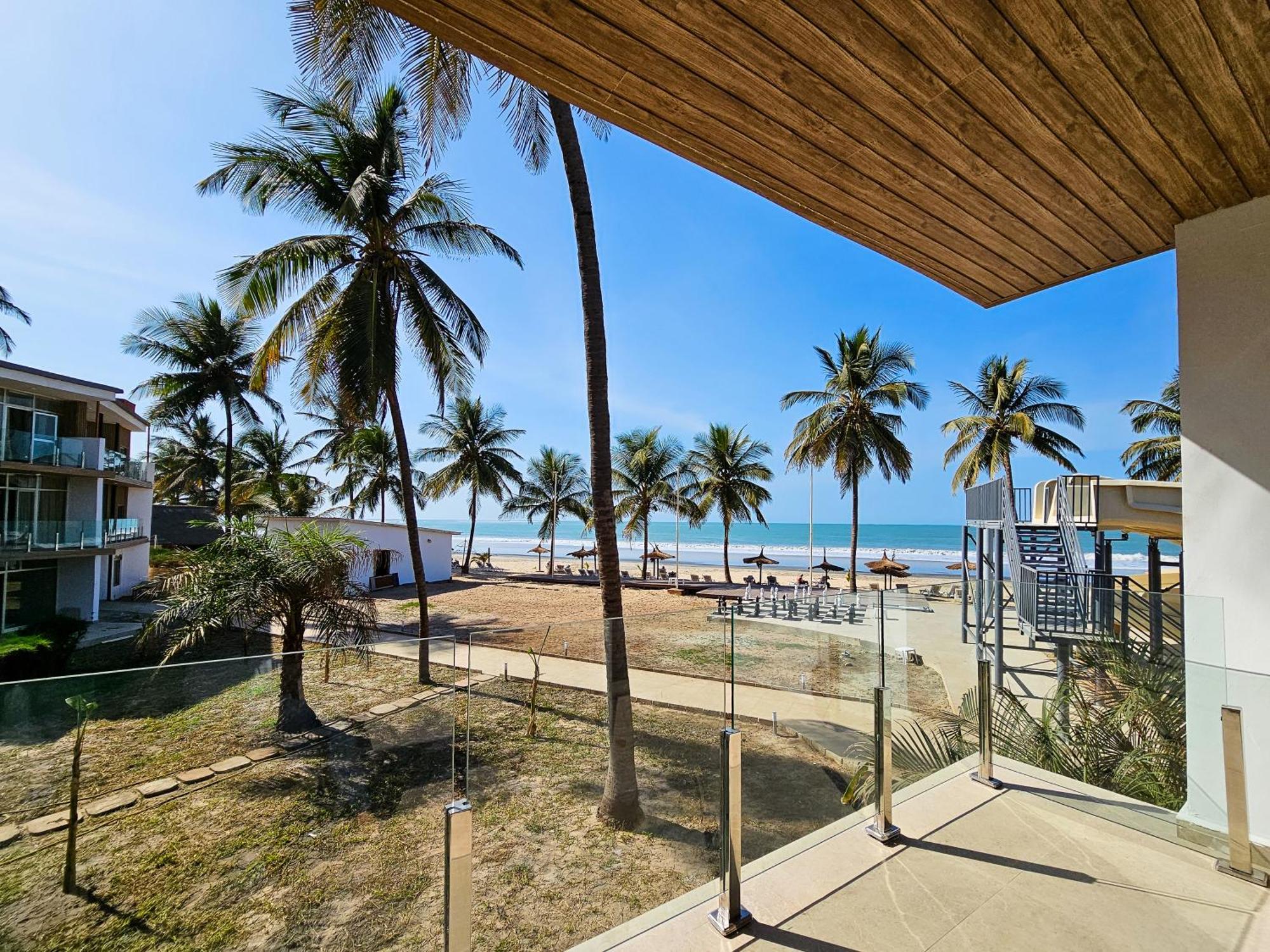 Kombo Beach Resort Serekunda Kültér fotó