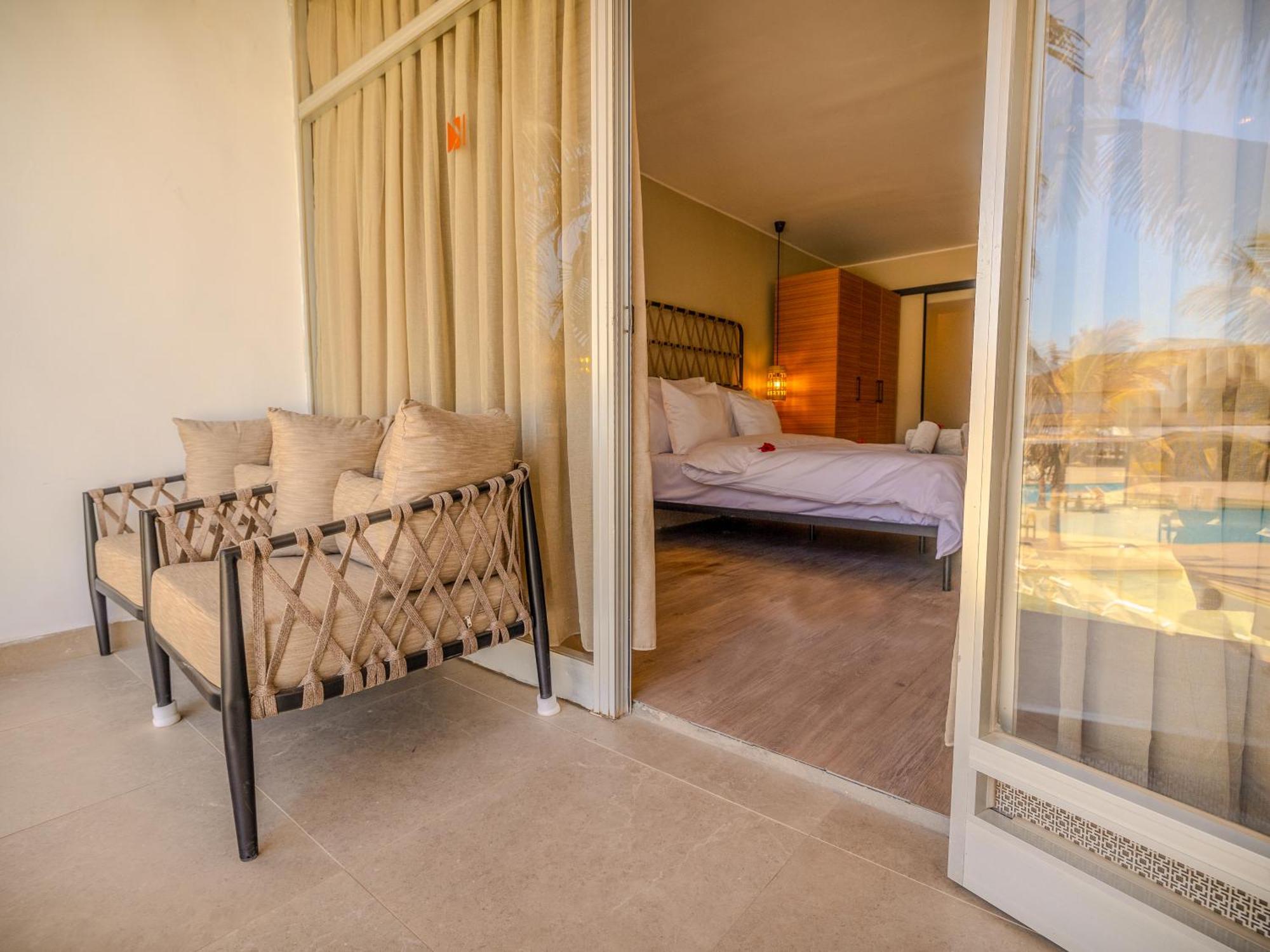 Kombo Beach Resort Serekunda Kültér fotó