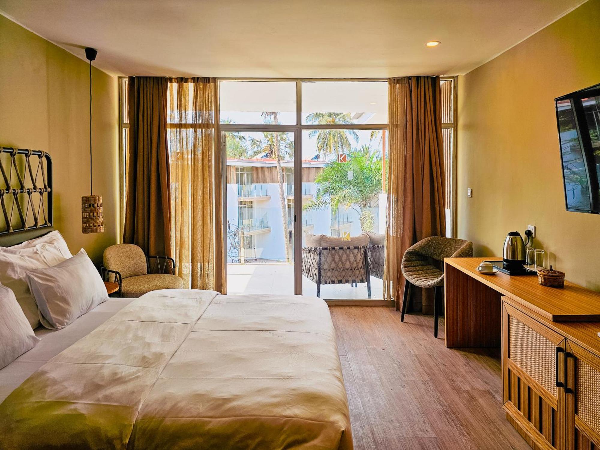 Kombo Beach Resort Serekunda Kültér fotó
