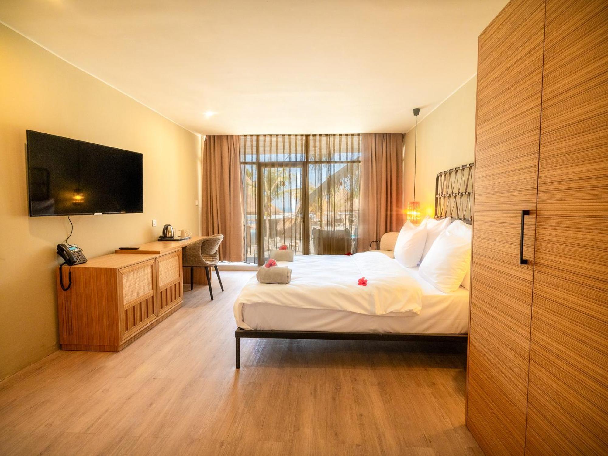 Kombo Beach Resort Serekunda Kültér fotó