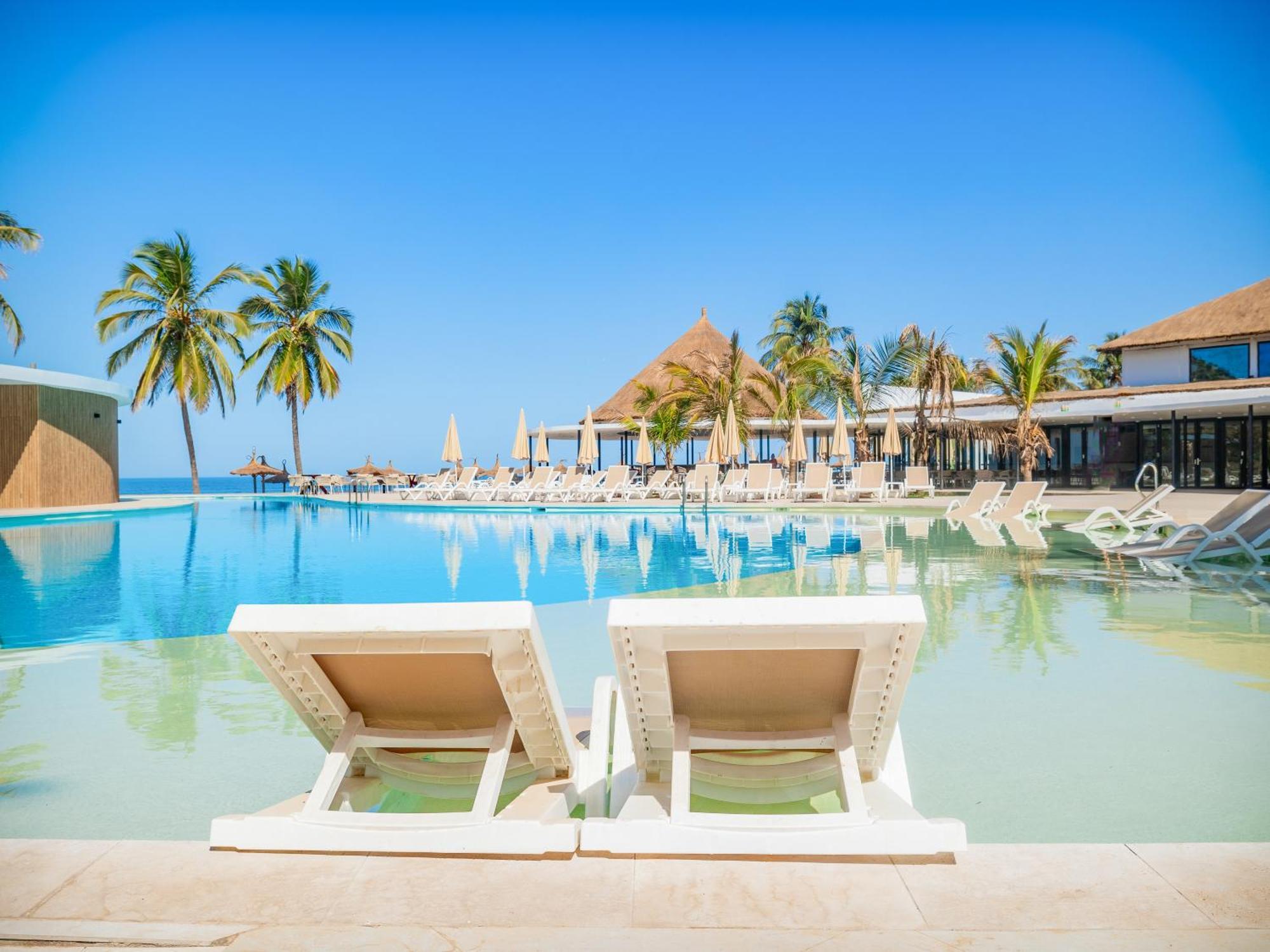 Kombo Beach Resort Serekunda Kültér fotó